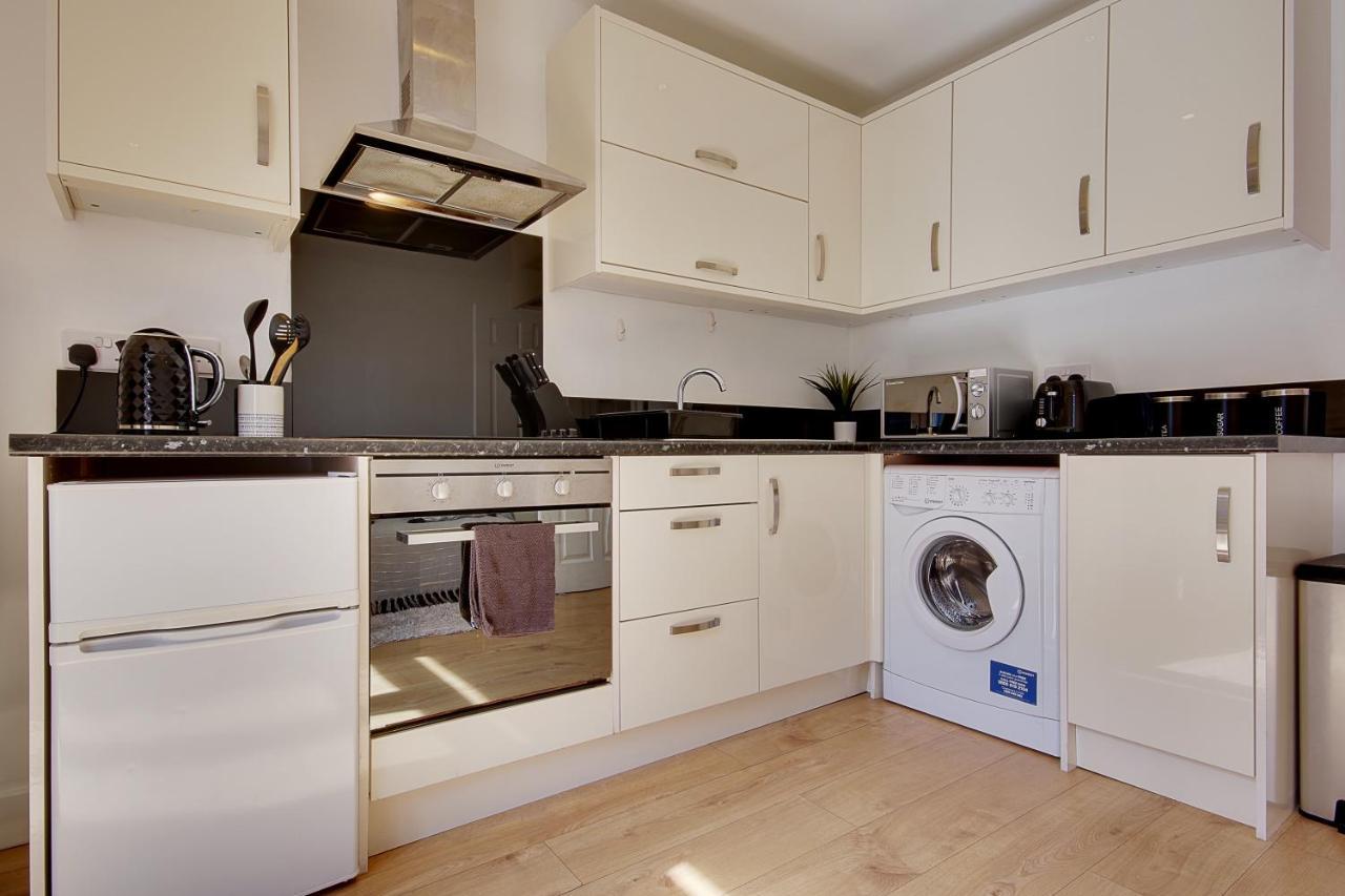 Turay Court Holiday Apartments Bournemouth Eksteriør bilde