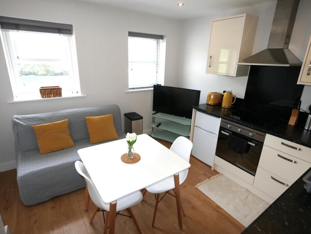 Turay Court Holiday Apartments Bournemouth Eksteriør bilde